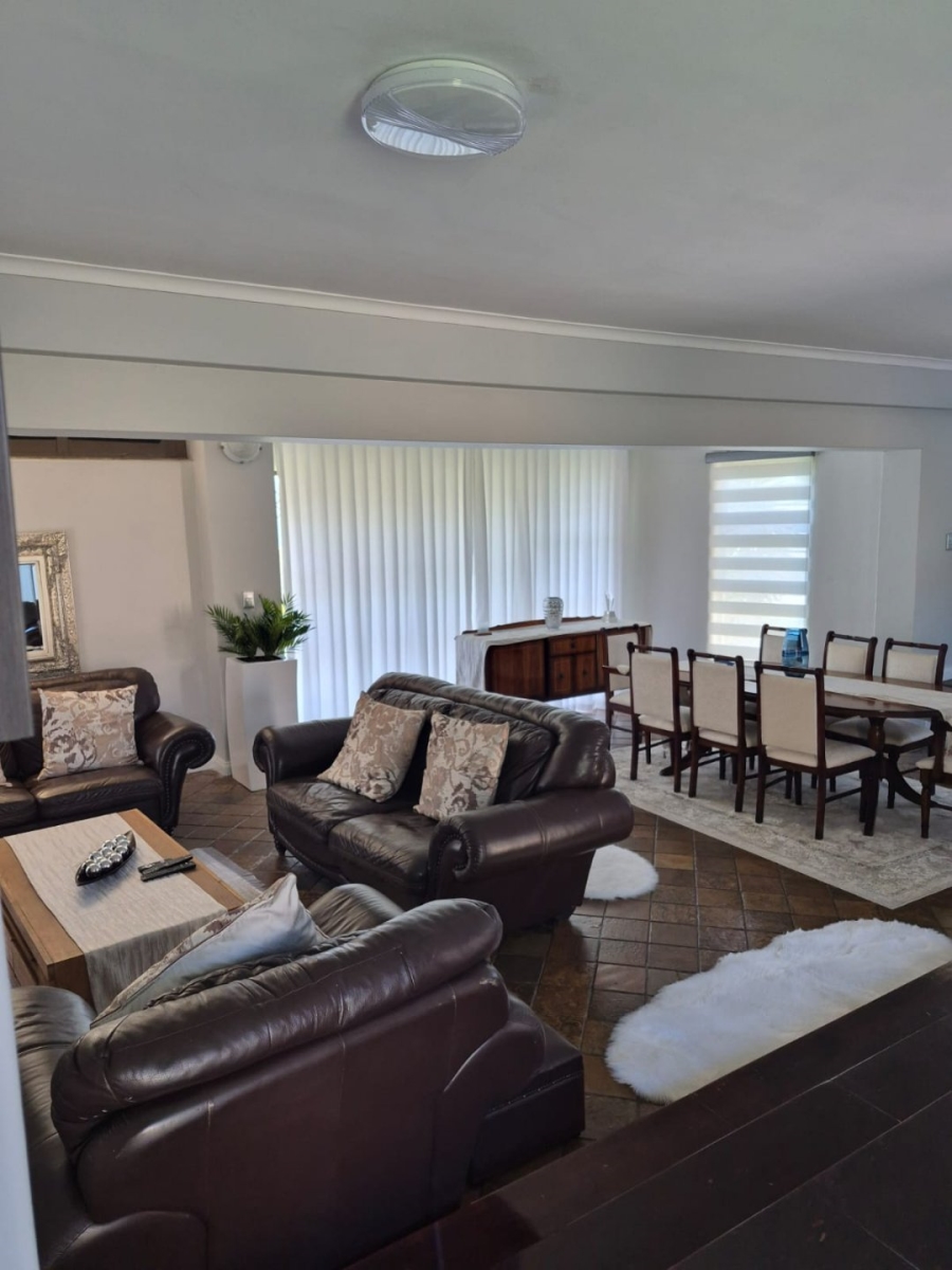 4 Bedroom Property for Sale in Blue Bend Eastern Cape